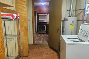 7102 Avenue E, Beasley, TX 77417 - Photo 14