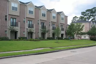 12707 Boheme Dr, Houston, TX 77024 - Photo 2