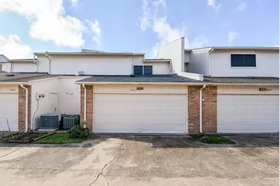 13427 Parkway Boulevard, Sugar Land, TX 77478 - Photo 32