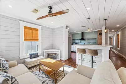 2520 Avenue L, Galveston, TX 77550 - Photo 6