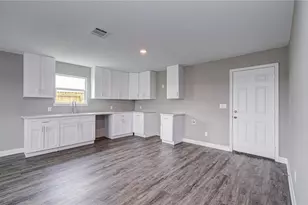 2221 Rd 5915-01, Cleveland, TX 77327 - Photo 16