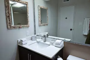 5220 Seawall Blvd, Galveston, TX 77551 - Photo 10