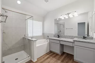 10318 Muir Bend Drive, Rosharon, TX 77583 - Photo 12