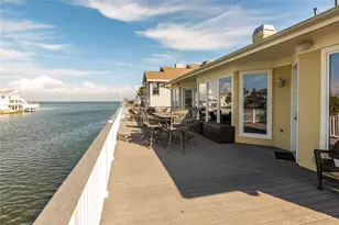 4121 W Bayside Way, Jamaica Beach, TX 77554 - Photo 22