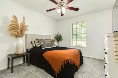 223 Avenue H, Brazoria, TX 77422 - Photo 18