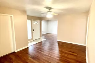 11906 Binghampton Dr, Houston, TX 77089 - Photo 6