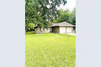11906 Binghampton Drive, Houston, TX 77089 - Photo 2