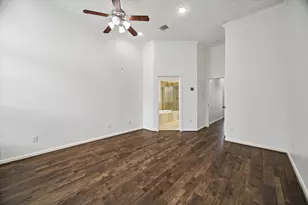 1110 W 25th St, Houston, TX 77008 - Photo 22