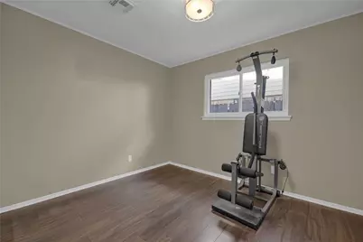 5902 Jim Street, Houston, TX 77092 - Photo 22