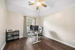 9110 Rhapsody Ln, Houston, TX 77040 - Photo 16
