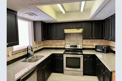 13511 Quetzal Lane, Houston, TX 77083 - Photo 8