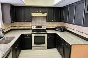 13511 Quetzal Ln, Houston, TX 77083 - Photo 6