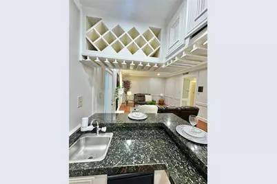 2514 Nantucket Drive #C, Houston, TX 77057 - Photo 10