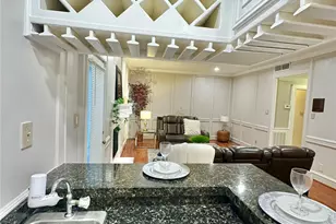 2514 Nantucket Dr, Houston, TX 77057 - Photo 10