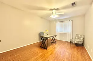2514 Nantucket Dr, Houston, TX 77057 - Photo 22