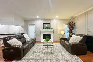 2514 Nantucket Dr, Houston, TX 77057 - Photo 2