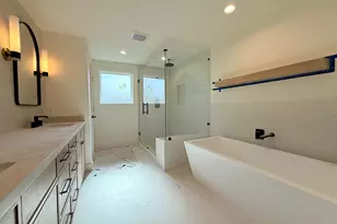 10519 Brinwood Dr, Houston, TX 77043 - Photo 18