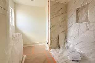 10519 Brinwood Dr, Houston, TX 77043 - Photo 22