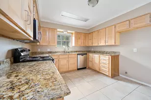 27210 Jimmy Ln, Conroe, TX 77385 - Photo 10