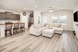 2218 Spyglass Dr, Navasota, TX 77868 - Photo 4