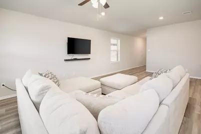 2218 Spyglass Drive, Navasota, TX 77868 - Photo 6