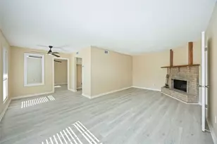 1516 Bay Area Blvd, Houston, TX 77058 - Photo 6