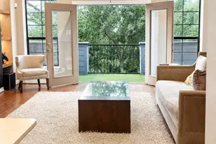 4652 Cornish St, Houston, TX 77007 - Photo 4