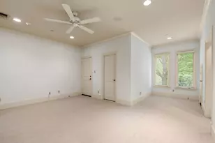 835 Echo Ln, Hedwig Village, TX 77024 - Photo 32