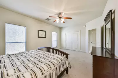 10 Raccoon Ramble, Cleveland, TX 77327 - Photo 8