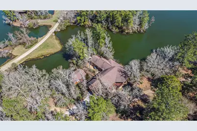 10 Raccoon Ramble, Cleveland, TX 77327 - Photo 2