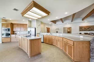 10 Raccoon Ramble, Cleveland, TX 77327 - Photo 26