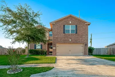 346 Apache Field Lane, La Marque, TX 77568 - Photo 4