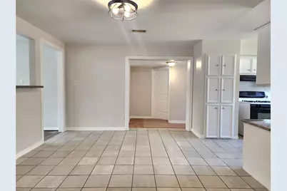 4214 Wuthering Heights Drive, Houston, TX 77045 - Photo 10