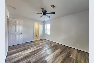 4214 Wuthering Heights Drive, Houston, TX 77045 - Photo 20