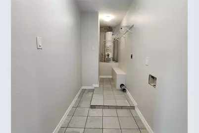 4214 Wuthering Heights Drive, Houston, TX 77045 - Photo 32