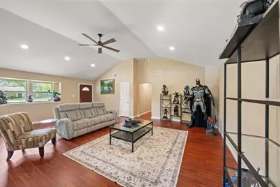 13406 E Cypress Forest Drive, Houston, TX 77070 - Photo 10