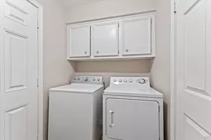 7238 N Hearthstone Green Dr, Houston, TX 77095 - Photo 14