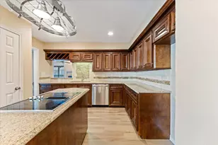 7238 N Hearthstone Green Dr, Houston, TX 77095 - Photo 20