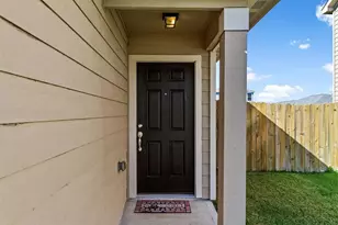 5807 Treasure Cove Rd, Cove, TX 77523 - Photo 4