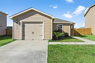 5807 Treasure Cove Rd, Cove, TX 77523 - Photo 2