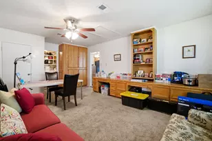 209 Red Oak St, Livingston, TX 77351 - Photo 26