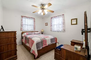 209 Red Oak St, Livingston, TX 77351 - Photo 14