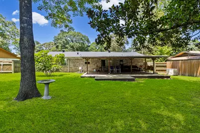 209 Red Oak Street, Livingston, TX 77351 - Photo 44
