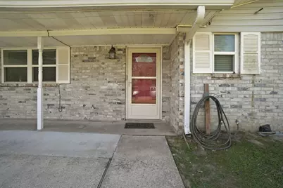 209 Red Oak Street, Livingston, TX 77351 - Photo 30