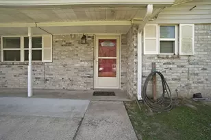 209 Red Oak St, Livingston, TX 77351 - Photo 30