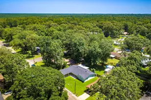 209 Red Oak St, Livingston, TX 77351 - Photo 42