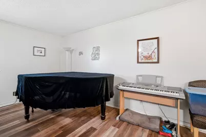 209 Red Oak Street, Livingston, TX 77351 - Photo 10