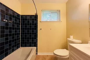 17014 Forest Bend Ave, Friendswood, TX 77546 - Photo 12