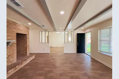 17014 Forest Bend Avenue, Friendswood, TX 77546 - Photo 8