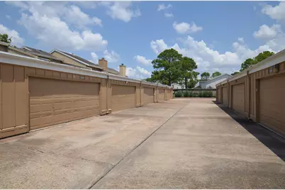 12019 Bob White Drive, Houston, TX 77035 - Photo 26